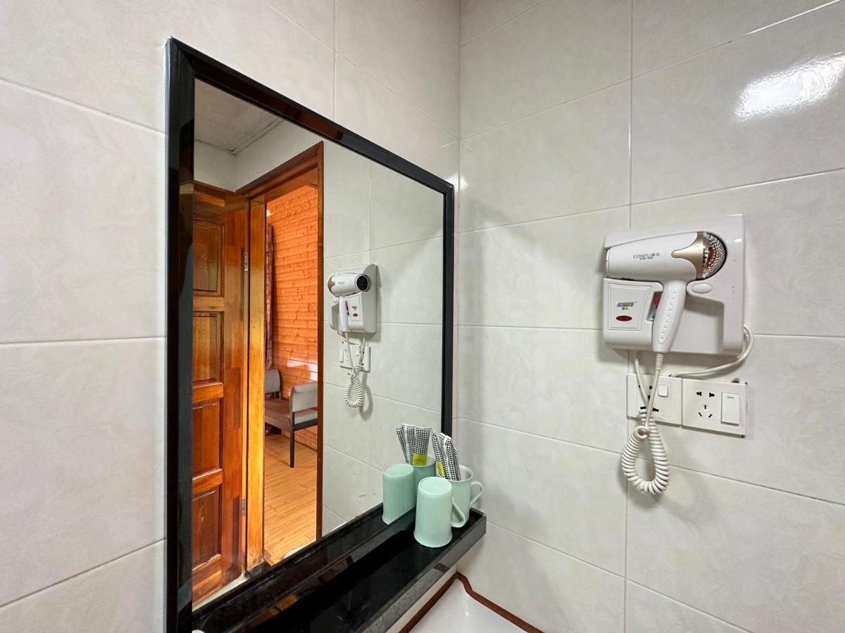 Shunde Palm Resort 仙本那顺德人家棕榈园 Buitenkant foto